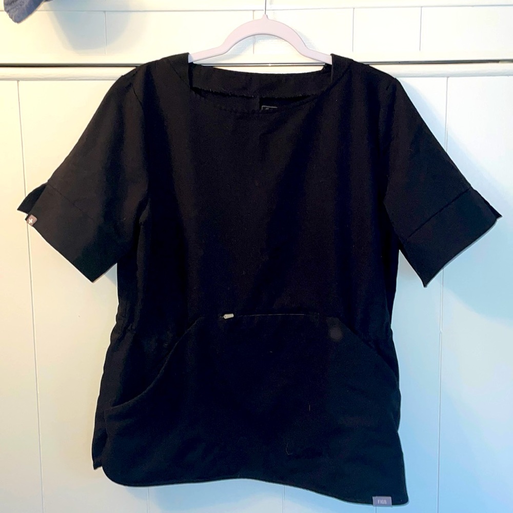 FIGS BLACK REMERA SCRUB TOP